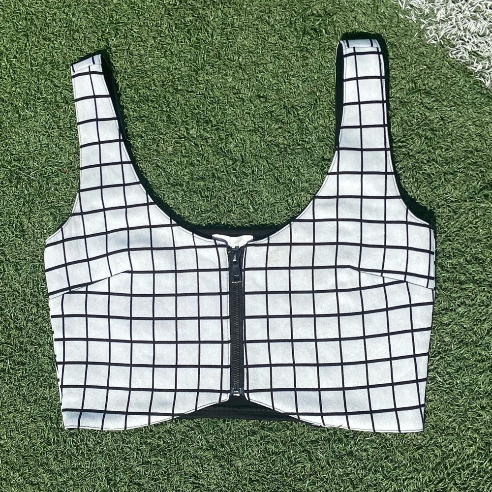 Geometrical Crop Top
